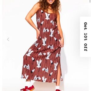 Worn once! Size Medium.